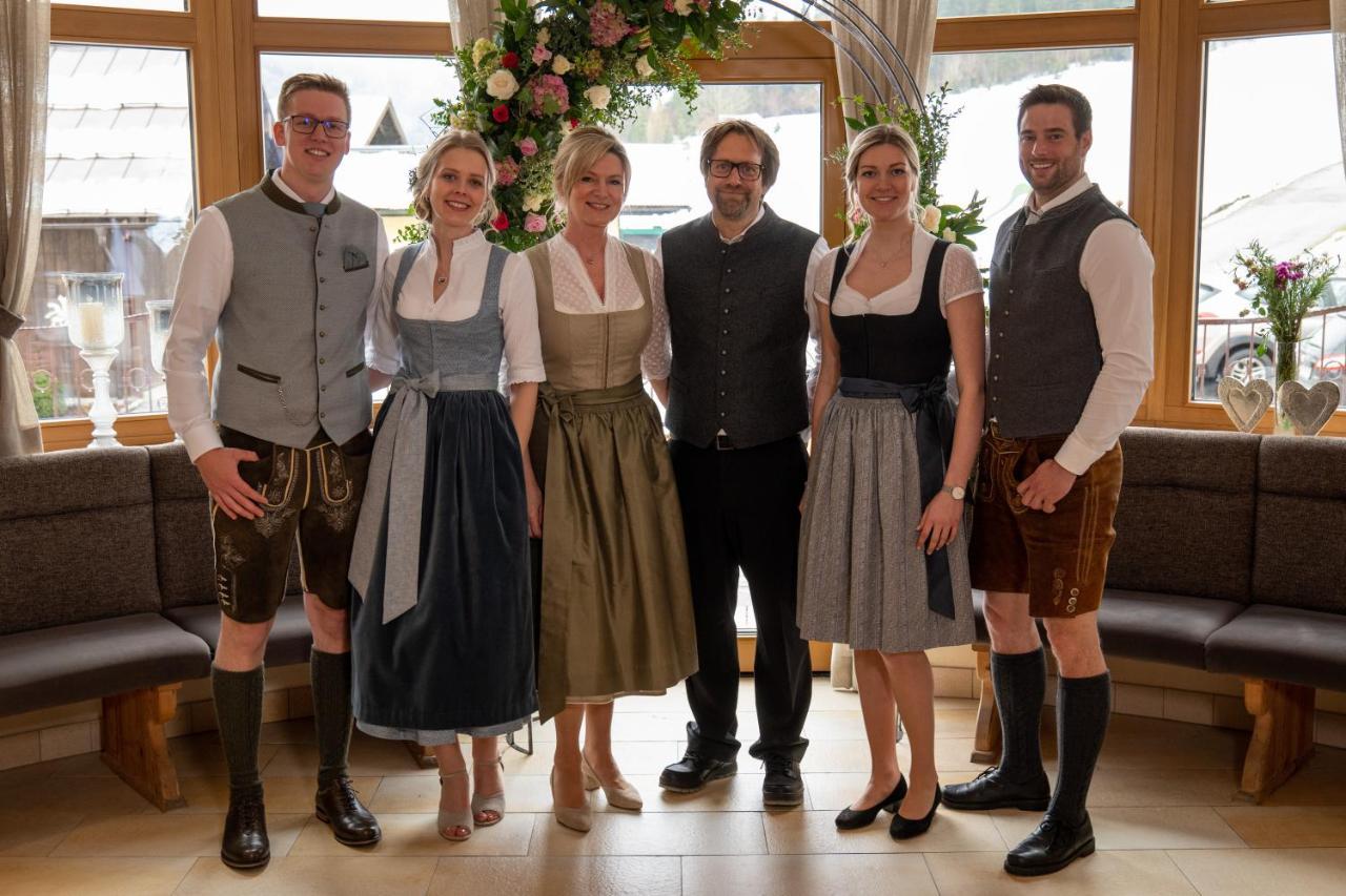 Natur & Familienhotel Der Stieglerhof ラートシュタット エクステリア 写真