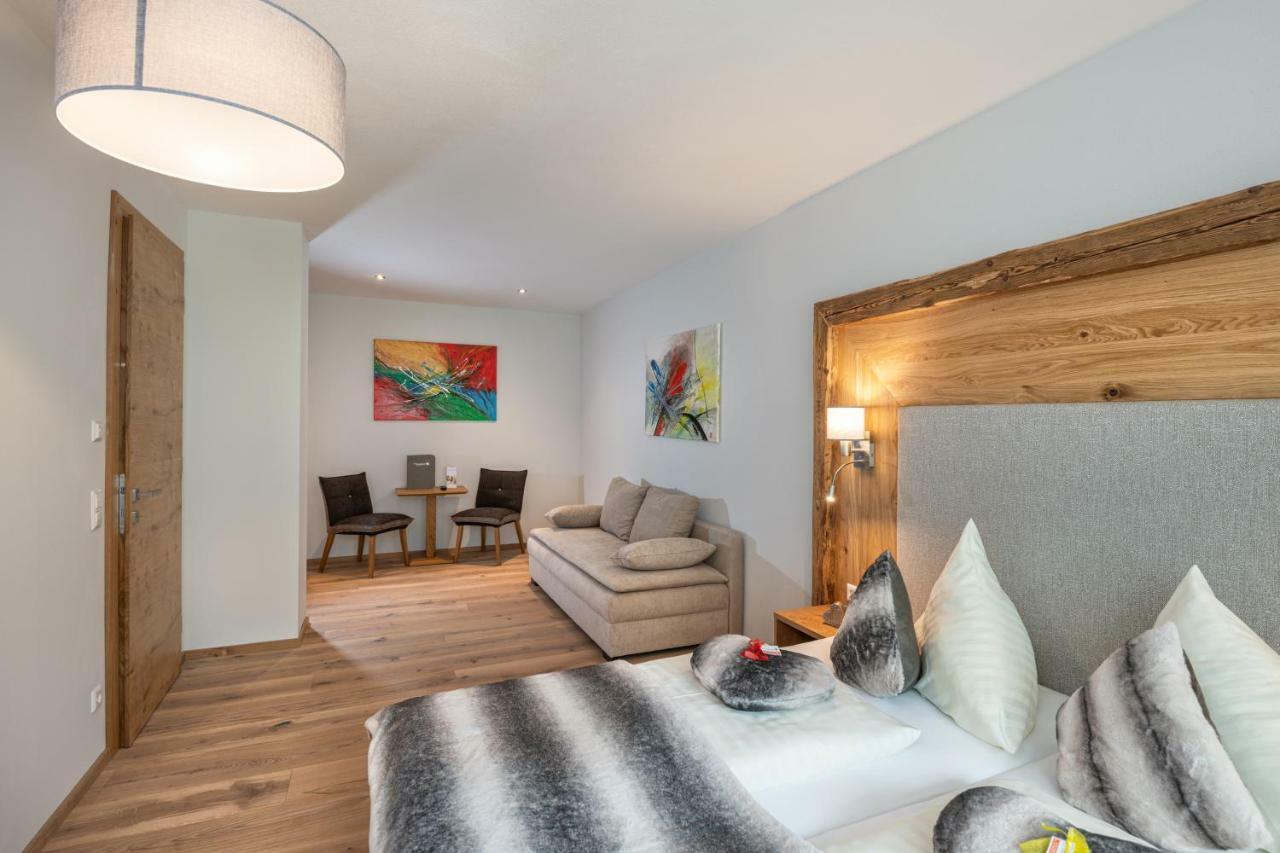 Natur & Familienhotel Der Stieglerhof ラートシュタット エクステリア 写真