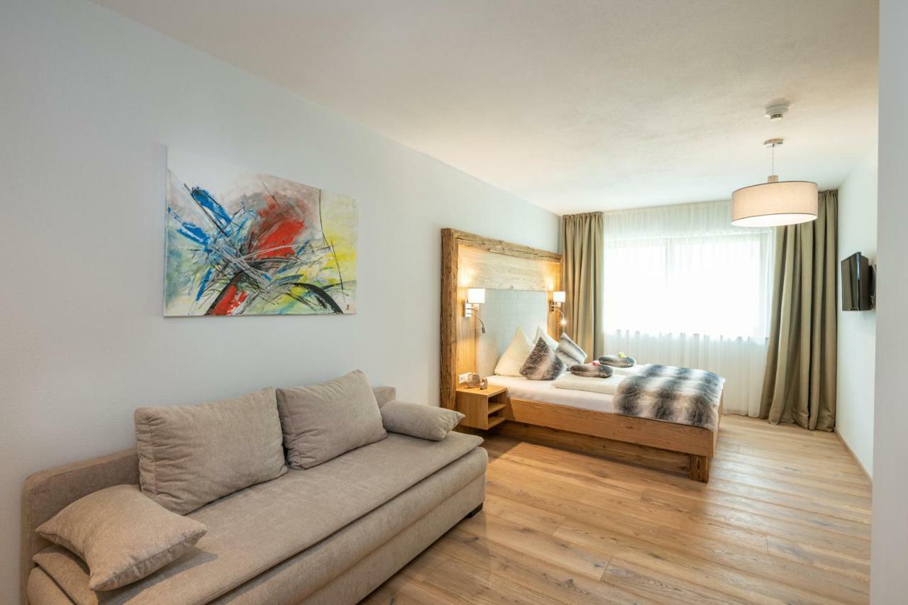 Natur & Familienhotel Der Stieglerhof ラートシュタット エクステリア 写真